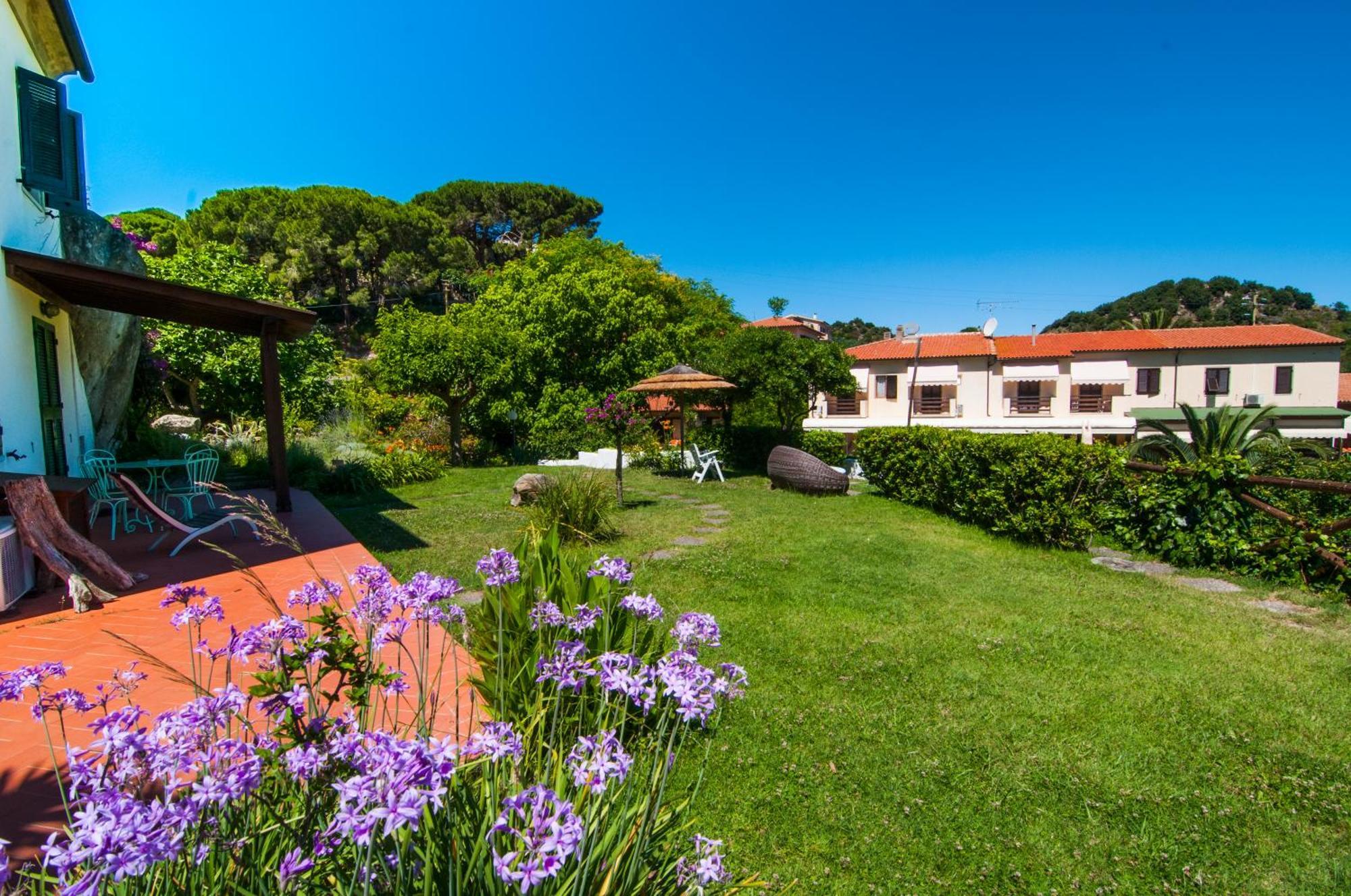 Hotel Cernia Isola Botanica Sant'Andrea  Exterior photo